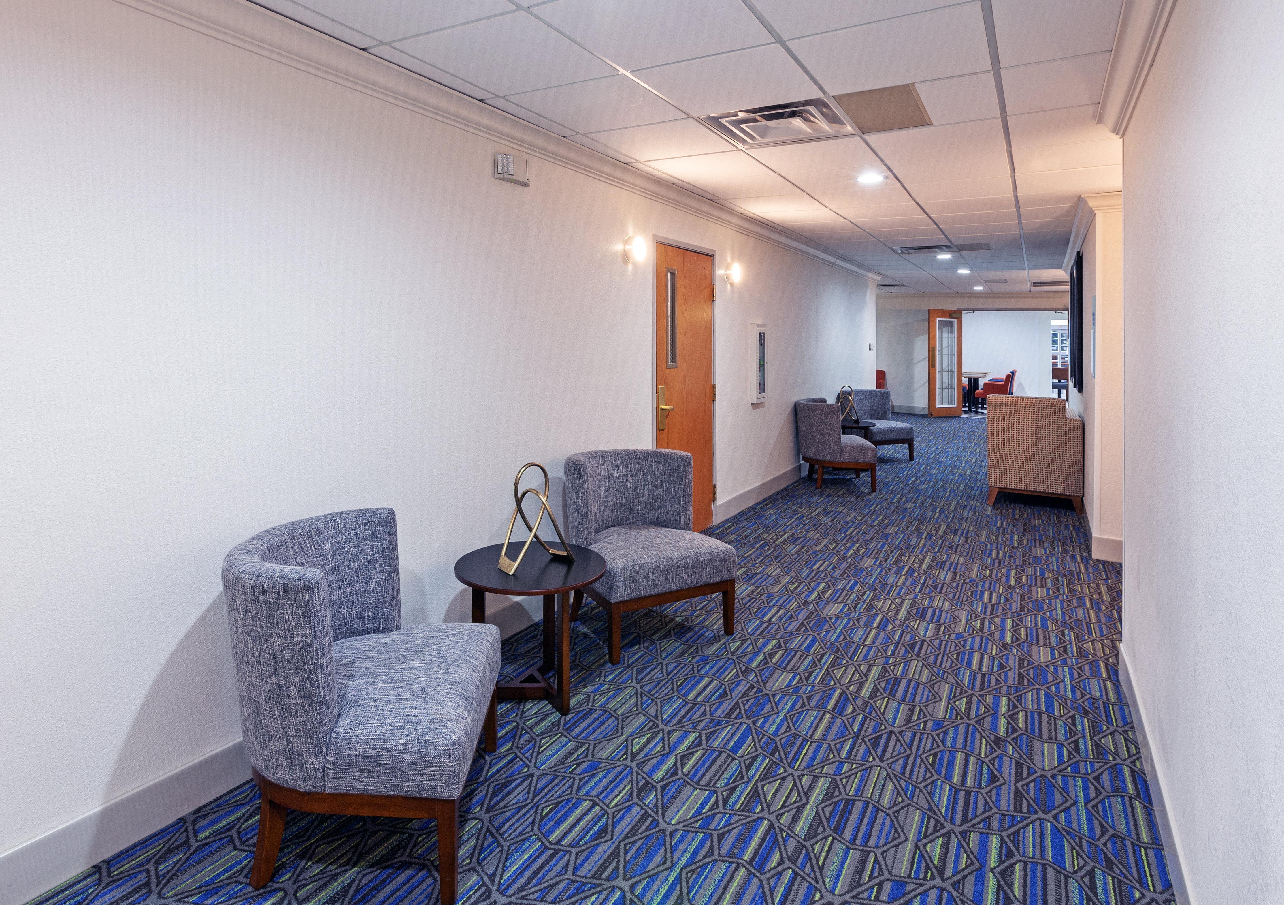 Holiday Inn Express Hotel And Suites Jenks By Ihg Exterior photo