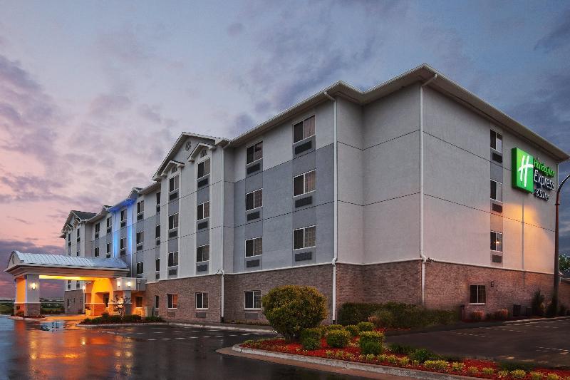 Holiday Inn Express Hotel And Suites Jenks By Ihg Exterior photo
