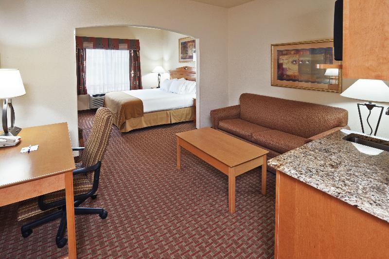 Holiday Inn Express Hotel And Suites Jenks By Ihg Exterior photo